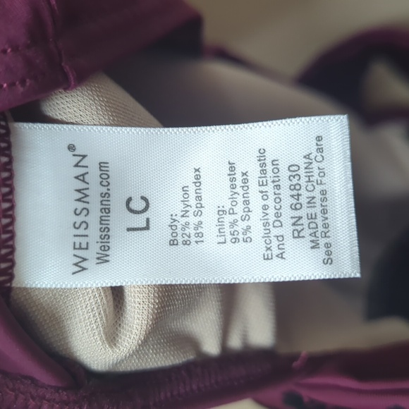 Maroon and Black Leotard - Picture 4 of 4